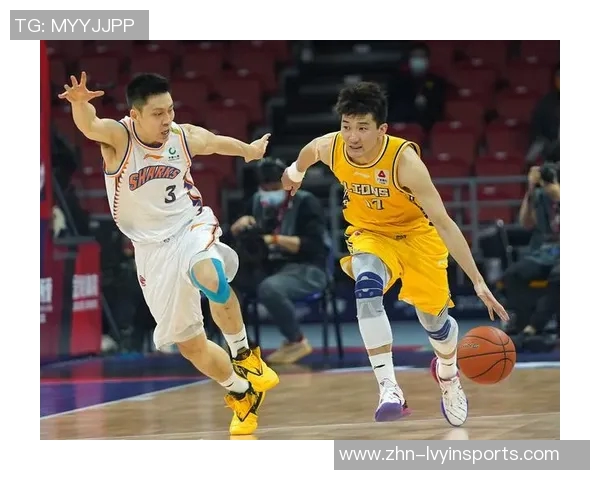 浙江广厦荣膺CBA冠军孙铭徽举杯庆祝香槟时刻尽显豪情